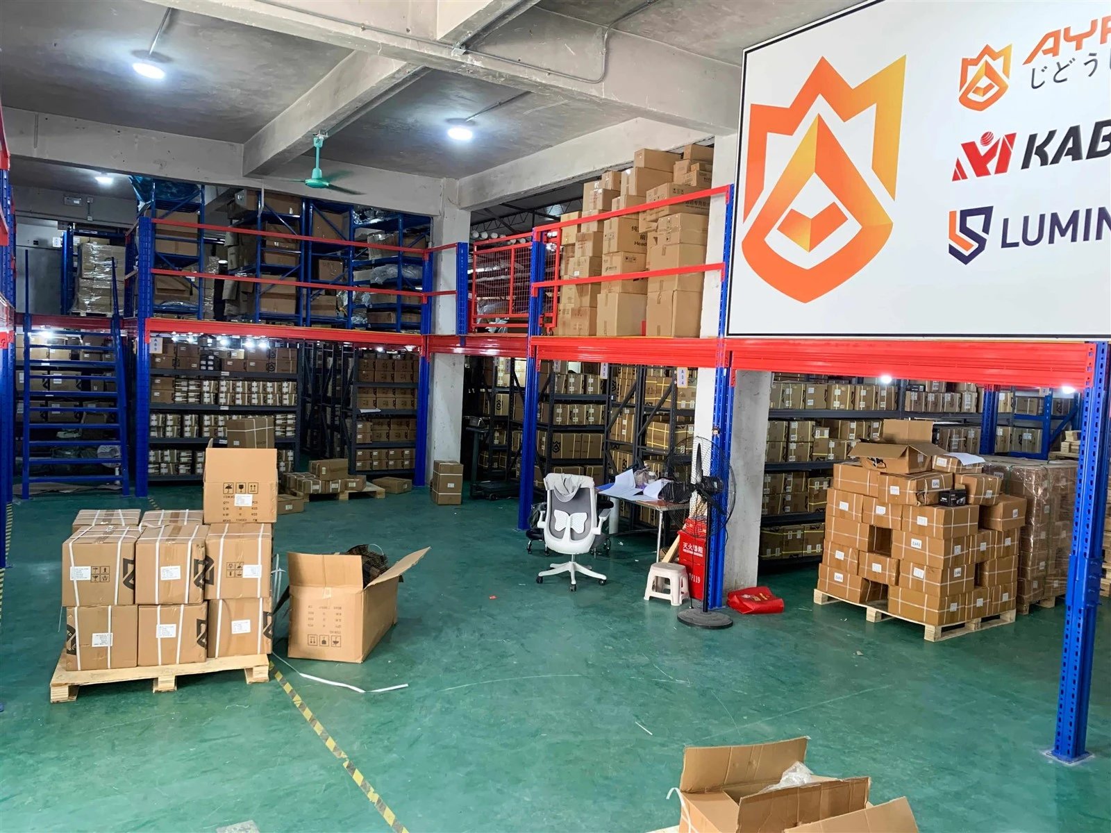 ayrgoe warehouse-0