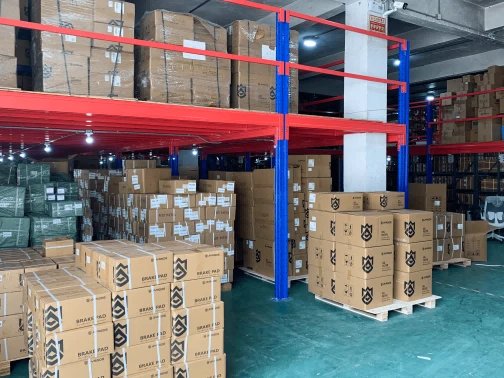 ayrgoe warehouse-01