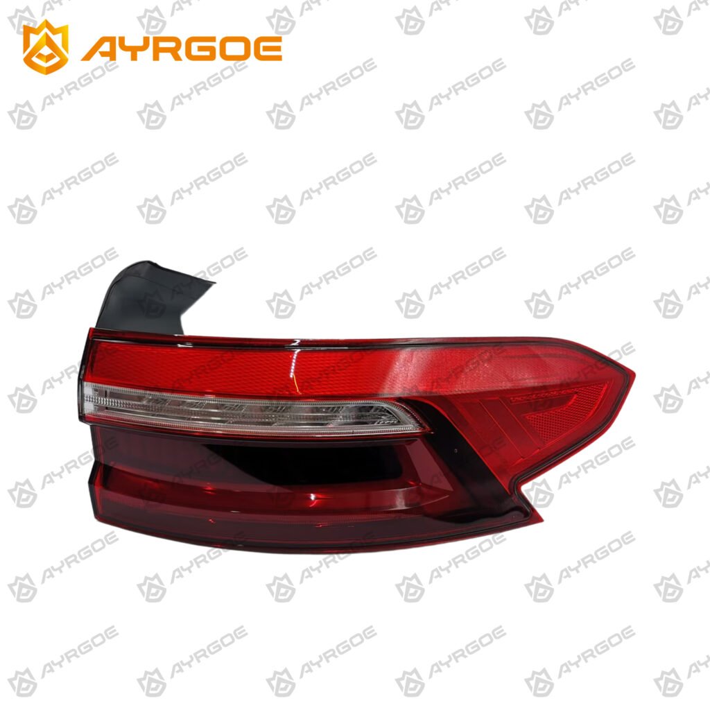 HAVAL 4133102XKQ00A-05 Luz trasera Exterior derecho F7