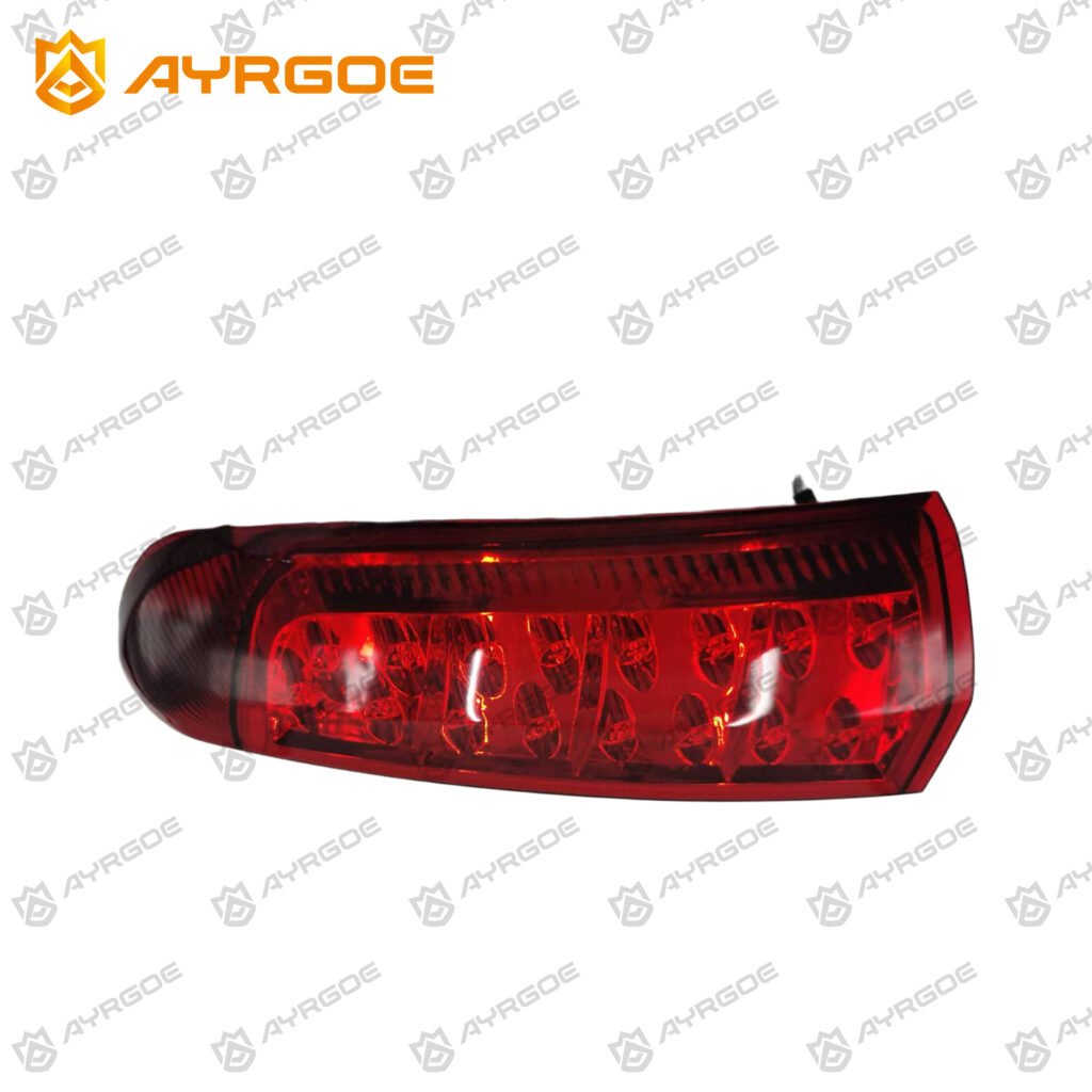 HAVAL 4133200-K80-05 Задний фонарь Верхний правый H5欧风版